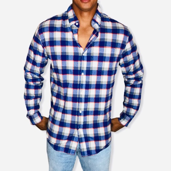 Old Navy Other - Old Navy Slim Fit The Oxford Shirt Men’s Plaid